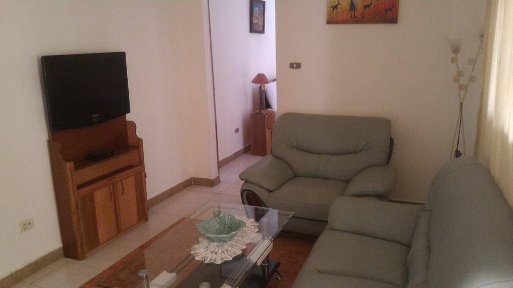 אואגדוגו Residence Diane מראה חיצוני תמונה